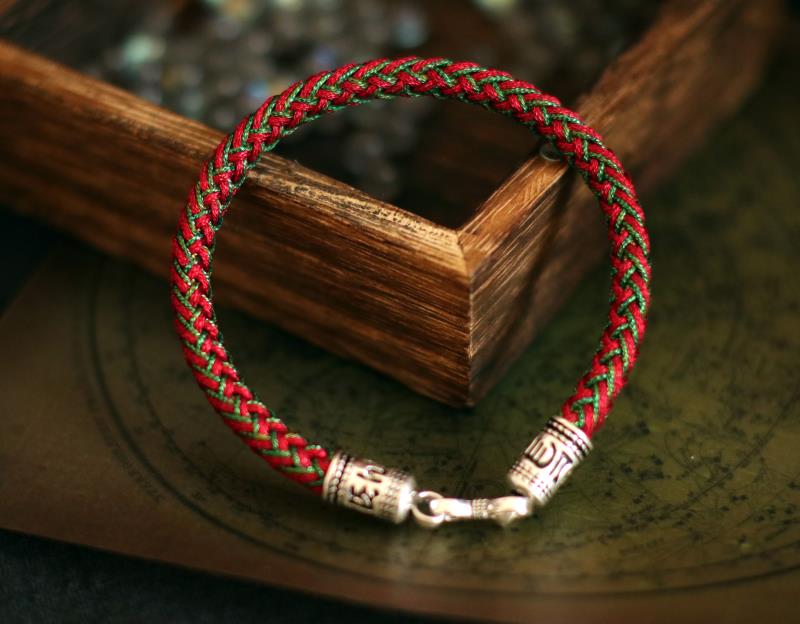 LAJIN TWIST 使用作品
