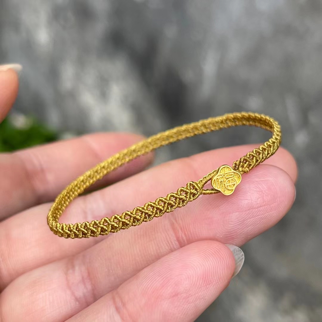 LAJIN TWIST 使用作品